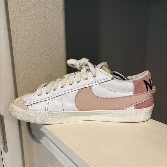 Nike Blazer Low Jumbo White Pink Leather Suede Casual Athletic Shoe Women 12 - Picture 5 of 9